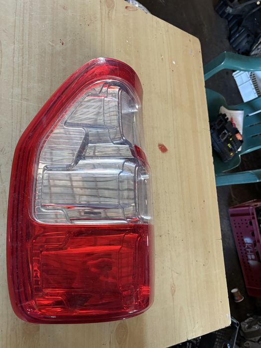 Ford Ranger 2015 година Десен Стоп