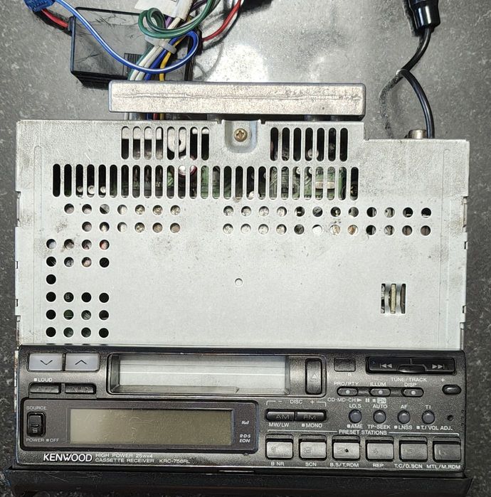 KENWOOD KRC-756RL 4X50 wați RARITATE Radio Casetofon Auto Retro