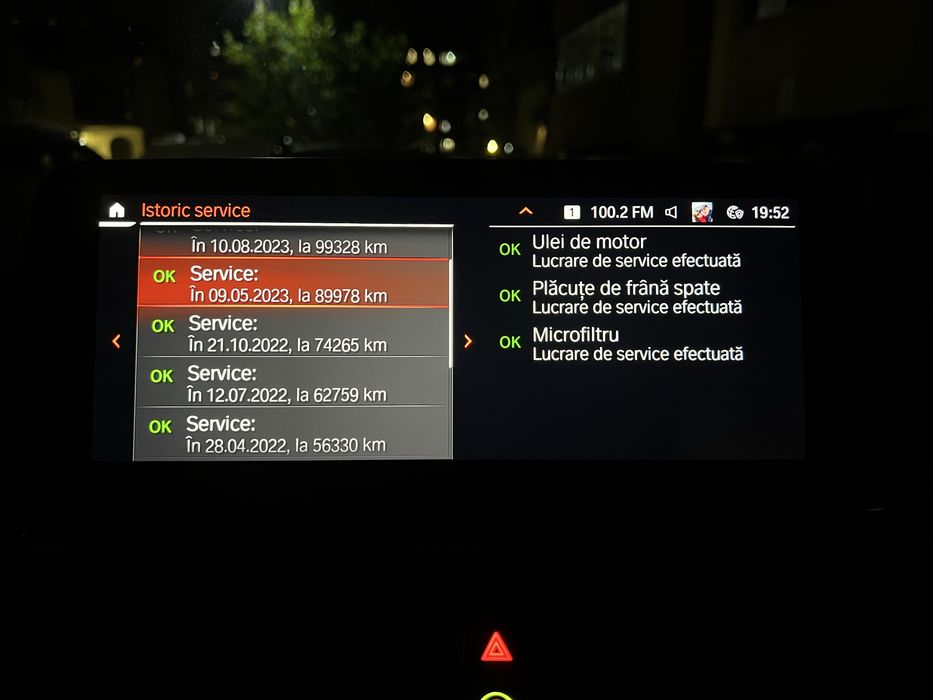 Bmw x3 M40d, 326cp. Trapa panoramica. 2 seturi jante cu anvelope (R21 vara, R19 iarna), Harman Kardon.