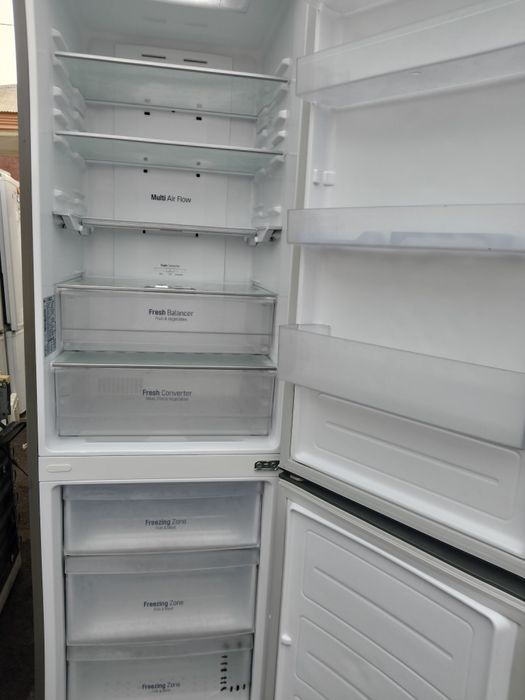 Продам холодильник