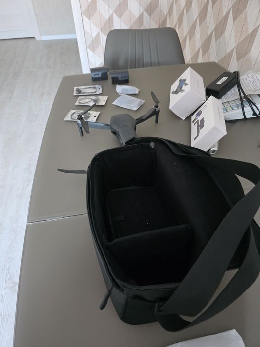 Продам дрон Toysky GM 193E