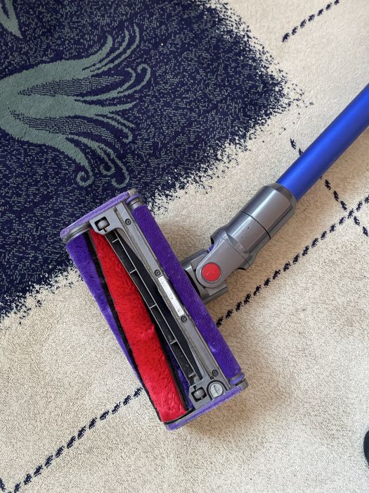 Dyson V10 Прахосмукачка