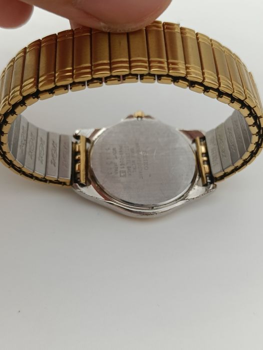 Seiko 7N89-0261  1995  31mm