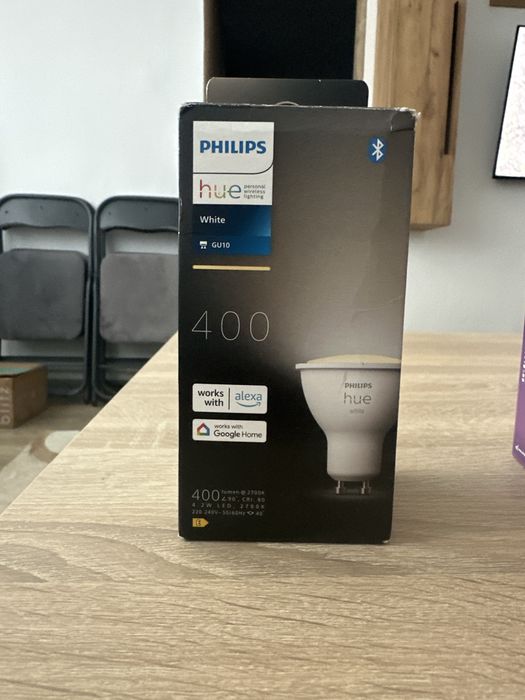 Bec inteligent Philips Hue White GU10 - Control din telefon + Voice
