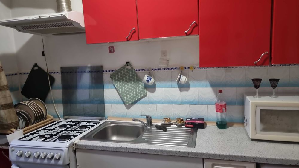 Apartament decomandat de închiriat
