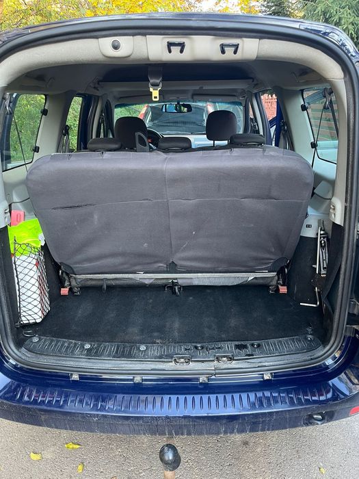 Dacia logan mcv an 2011