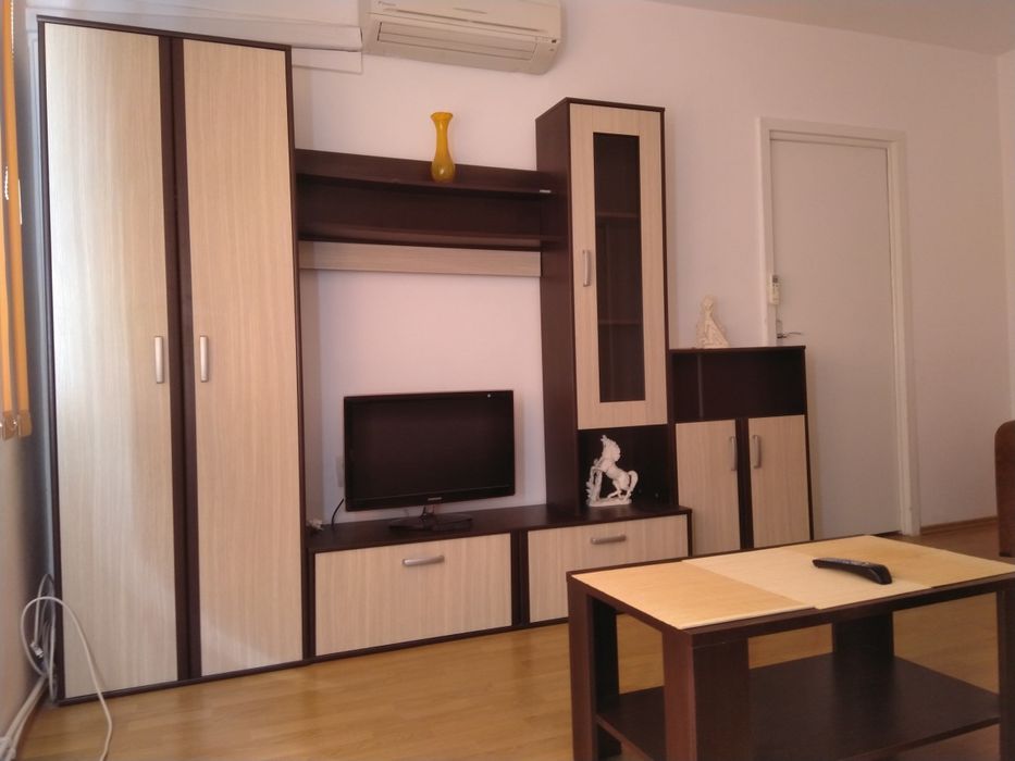 Ultracentral 2 camere etaj 1