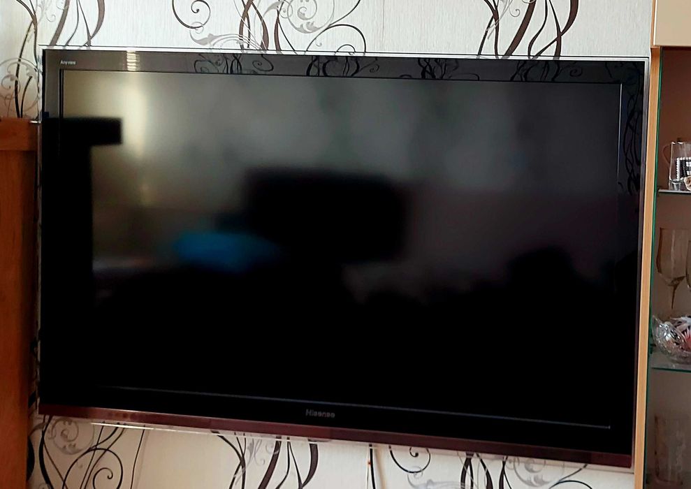 Телевизор на запчасти, возможен ремонт