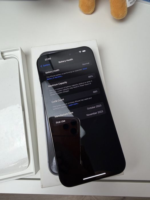 iPhone 15 Pro Max 256 gb, baterie 86%, ca nou!