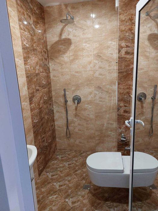 Дава се под наем Едностаен апартамент в София, Център - 50 кв.м за 465 € - Снимка #2