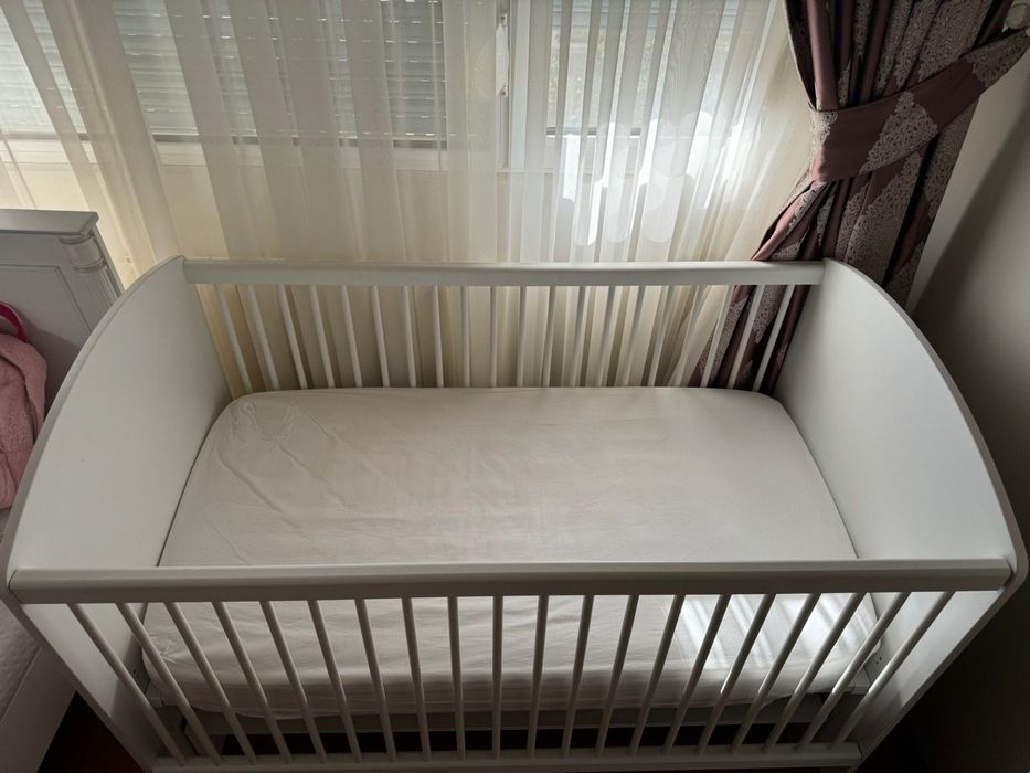 Люлееща кошара White