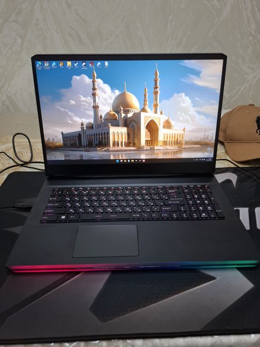 Srochno Ideal MSI Raider GE76 12UE