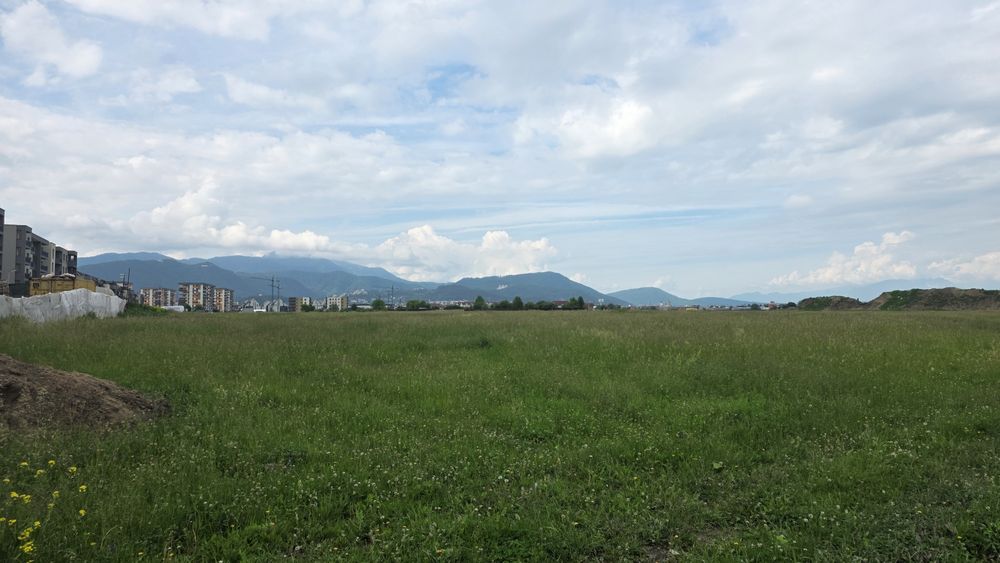 Teren intravilan Nicolae Labis,  zona Tractorul - Coresi