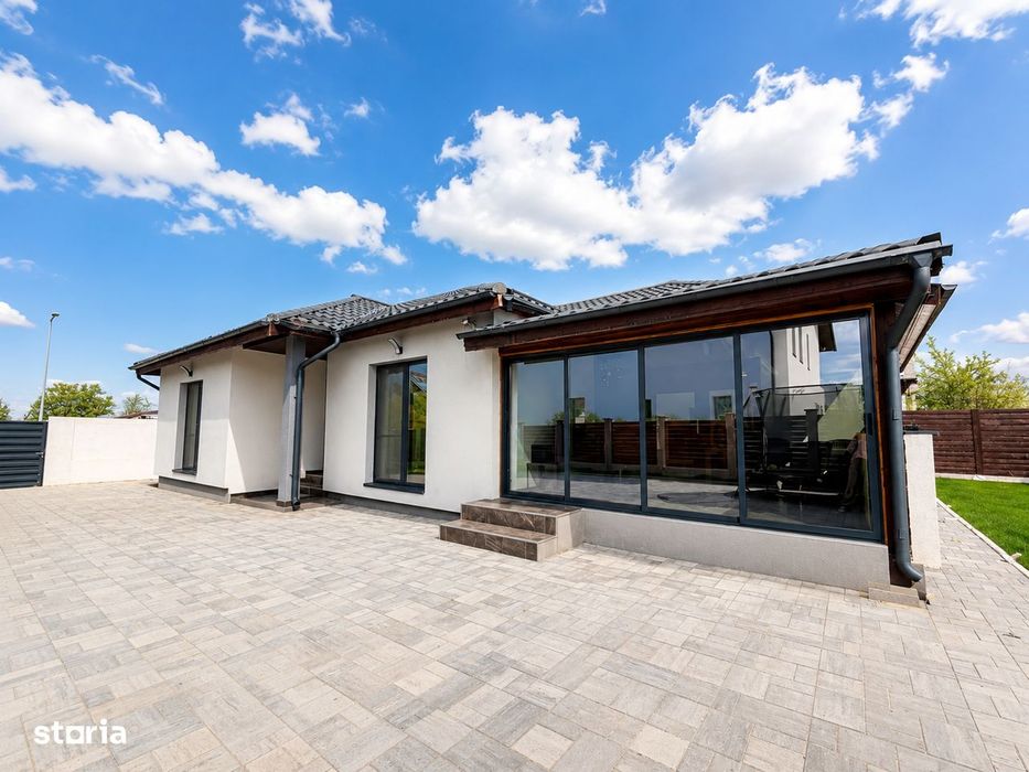Casă individuală modernă | 4 camere | 2 bai | Teren 500 mp | Izvor