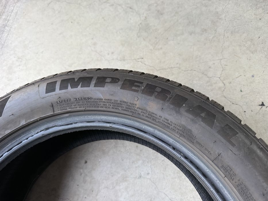 2бр. ОТЛИЧНИ ВСЕСЕЗОННИ Гуми С Борд 215/55R/17 -IMPERIAL- DOT:0122- 7.4мм.