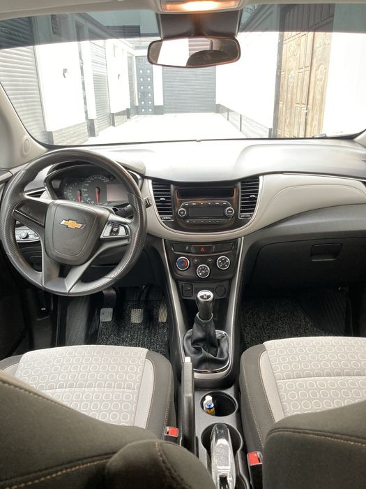 Трекер 1 сотилади