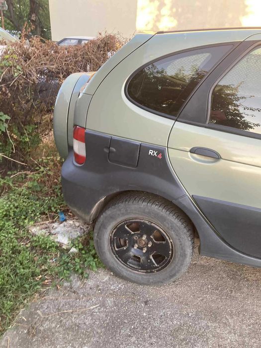 Renault Scenic RX4 - на части