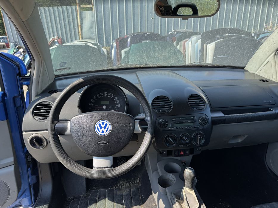 Vw Beetle 2.0i 115hp 2000 На Части