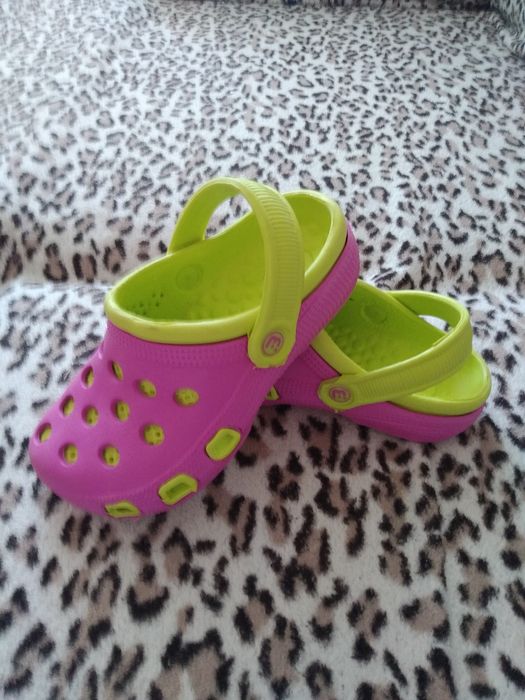 Обувь для бассейна