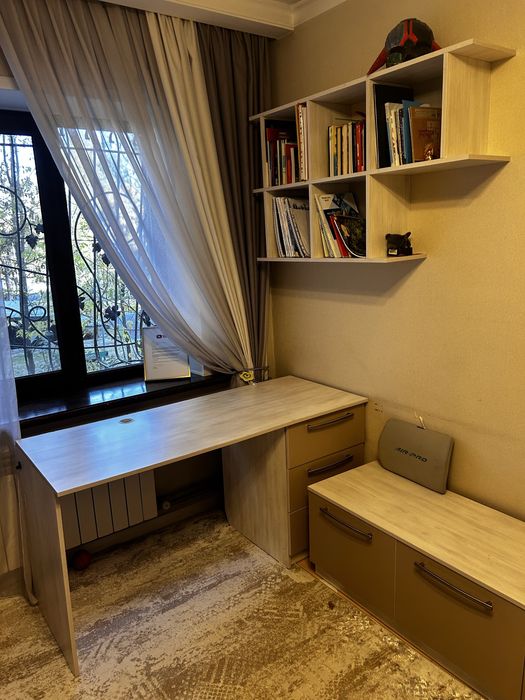 Продам подростковую мебель