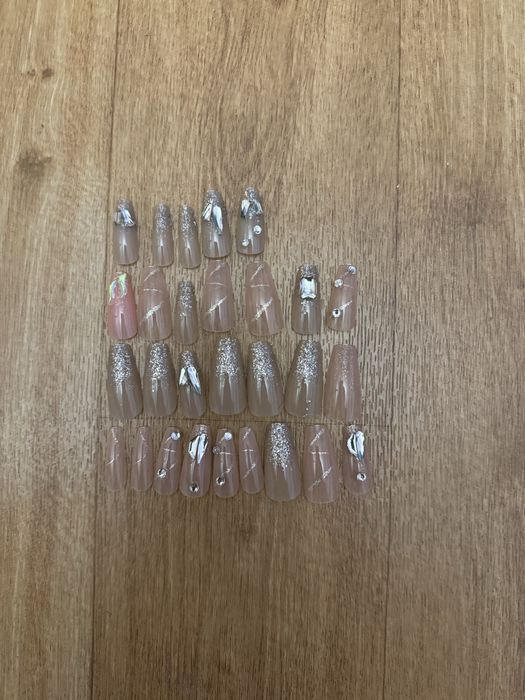 Накладные ногти