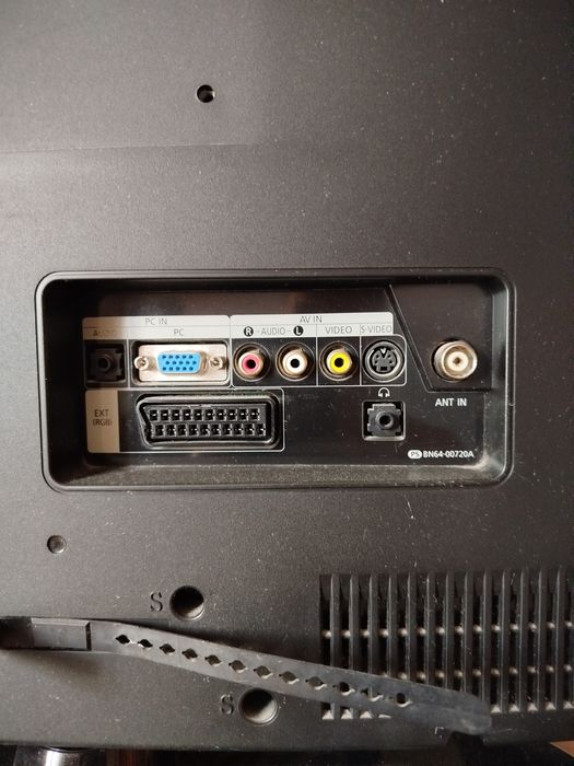 Телевизор Samsung.