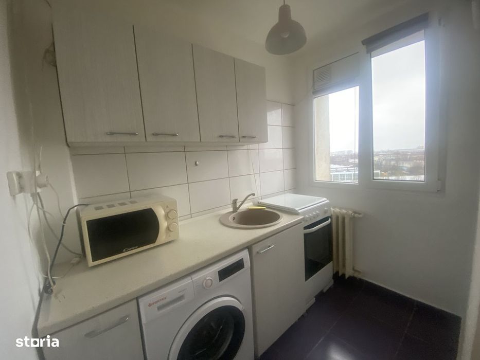 Garsoniera de inchiriat zona Titan 295€