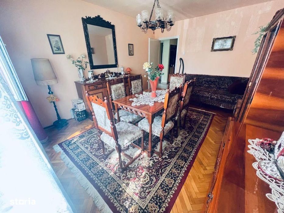 Circumvalatiunii - 2 Camere - Etaj 1 cu LIFT -  Decomandat