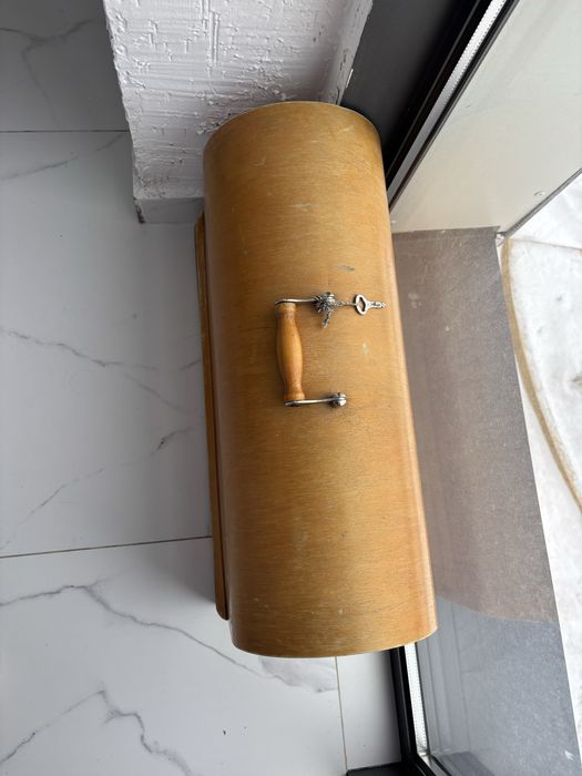 Продам швейную машинку