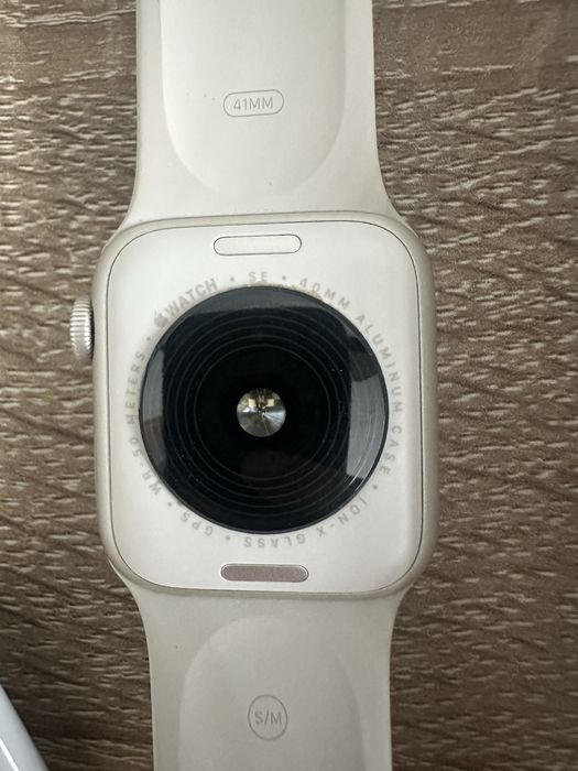 Apple Watch SE (2nd Gen) 40mm Model A2722