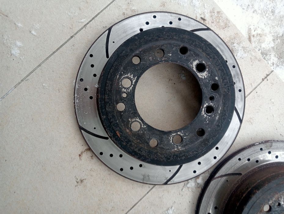 Тормозные диски бу на металл