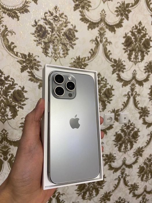 Iphone 15 pro max srochna