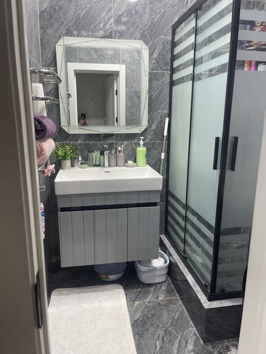 ТТЗ автостанция, Юкари Юз  Продаю свою квартру.