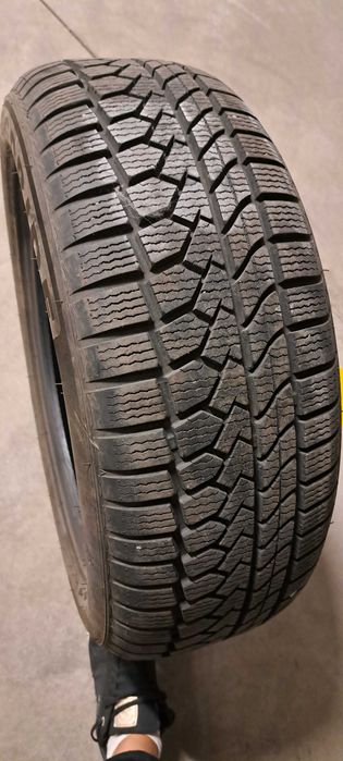 Зимни Гуми 205/55R16