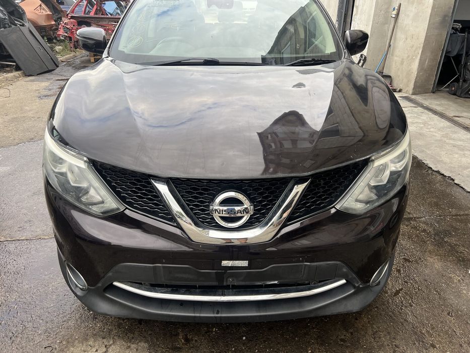 Fata completa Nissan Qashqai 2015