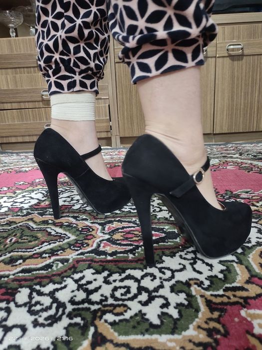 Брендовая обувь  в хорошо состоянии