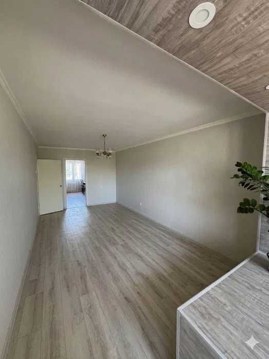 метро БИЙ, 4 комнаты, Косметический ремонт, 85 м²