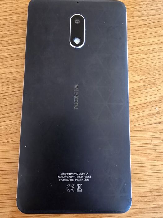 Продавам Nokia 6