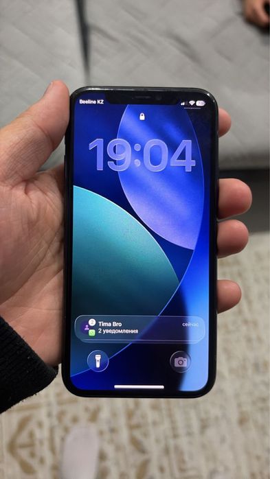 Продам айфон 11 про