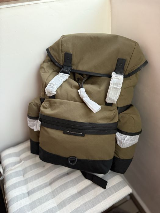 Tommy Hilfiger rucsac drumetii unisex culoare kaki marime Os nou
