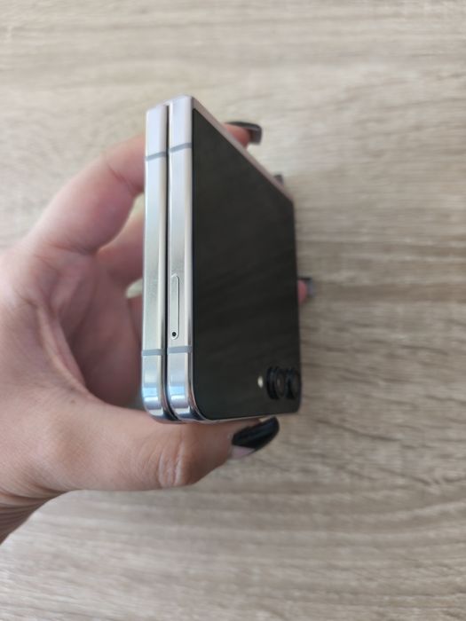 Telefon mobil Samsung Galaxy Flip Z 5