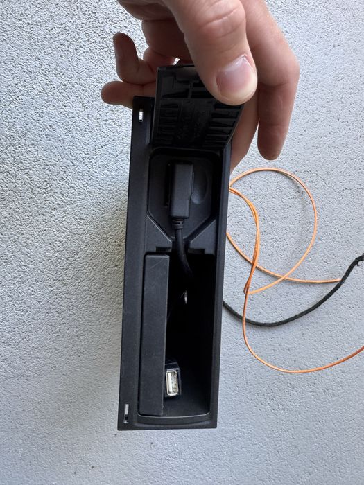 Unitate muzica Audi A6 C6 A8 D3 Q7 AMI 2G(Audi Music Interface)