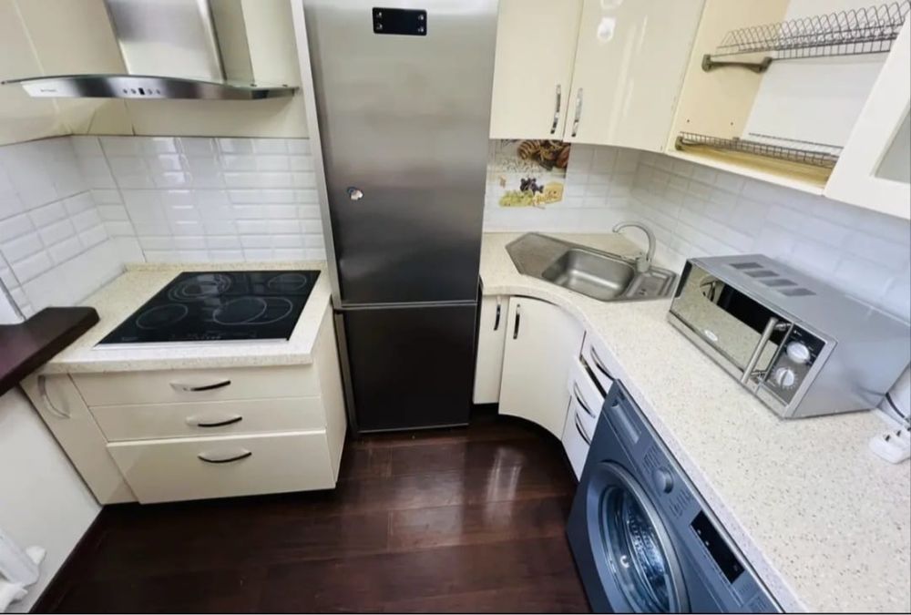 Кухонный гарнитур б/у