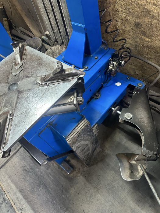 Продам шинамонтажный станок