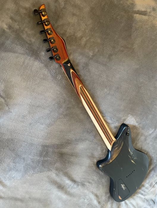 Chitara electrica Solipsist Guitars Summit