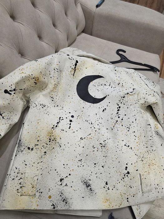 Продам куртку размер L, M