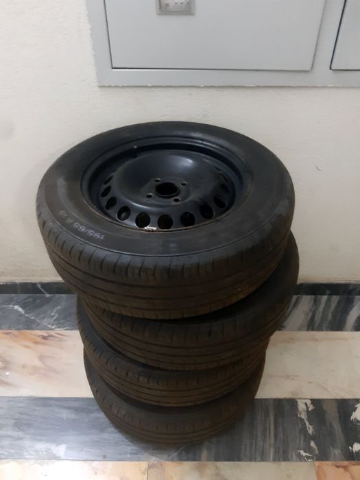 Srochna sotiladi 195/65 R15