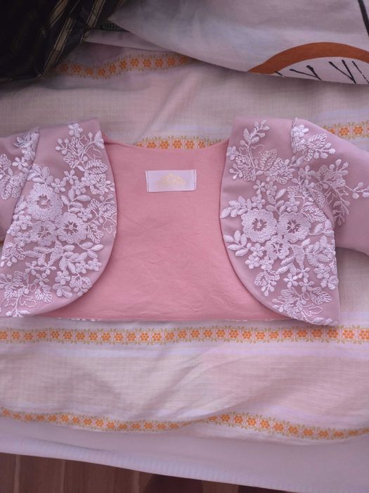 Децка рокля за повод