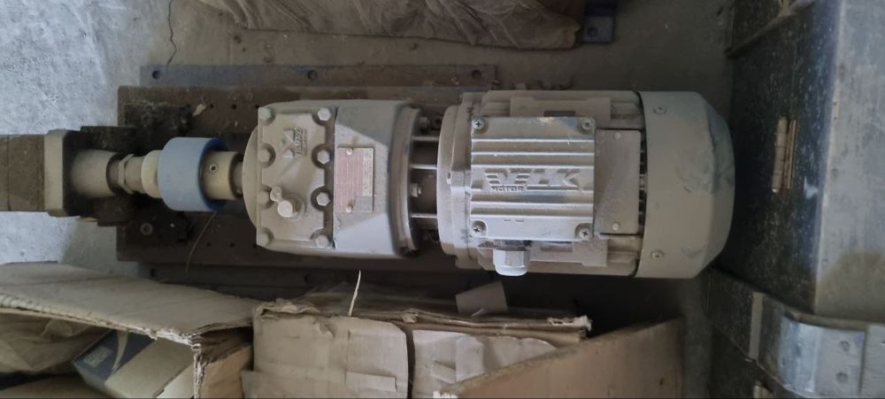 Полиуретан подошва куяди ган станок сотилади