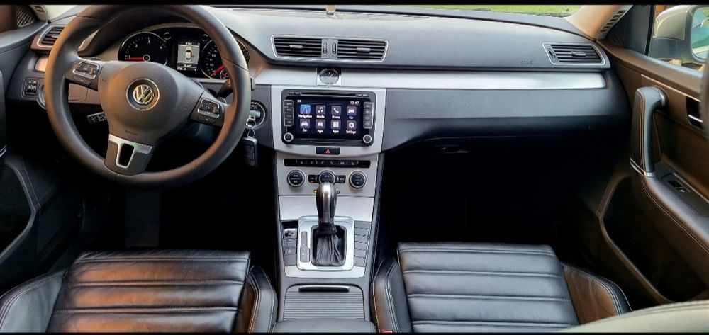 VW Passat Automat  2012